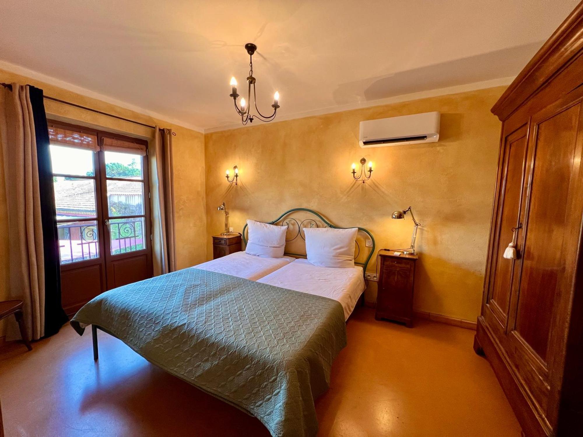 Vinauberge Poilhes Екстериор снимка