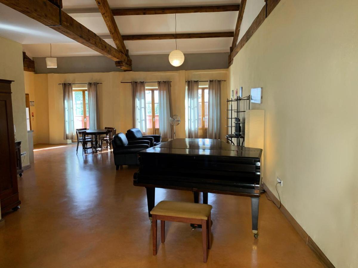 Vinauberge Poilhes Екстериор снимка