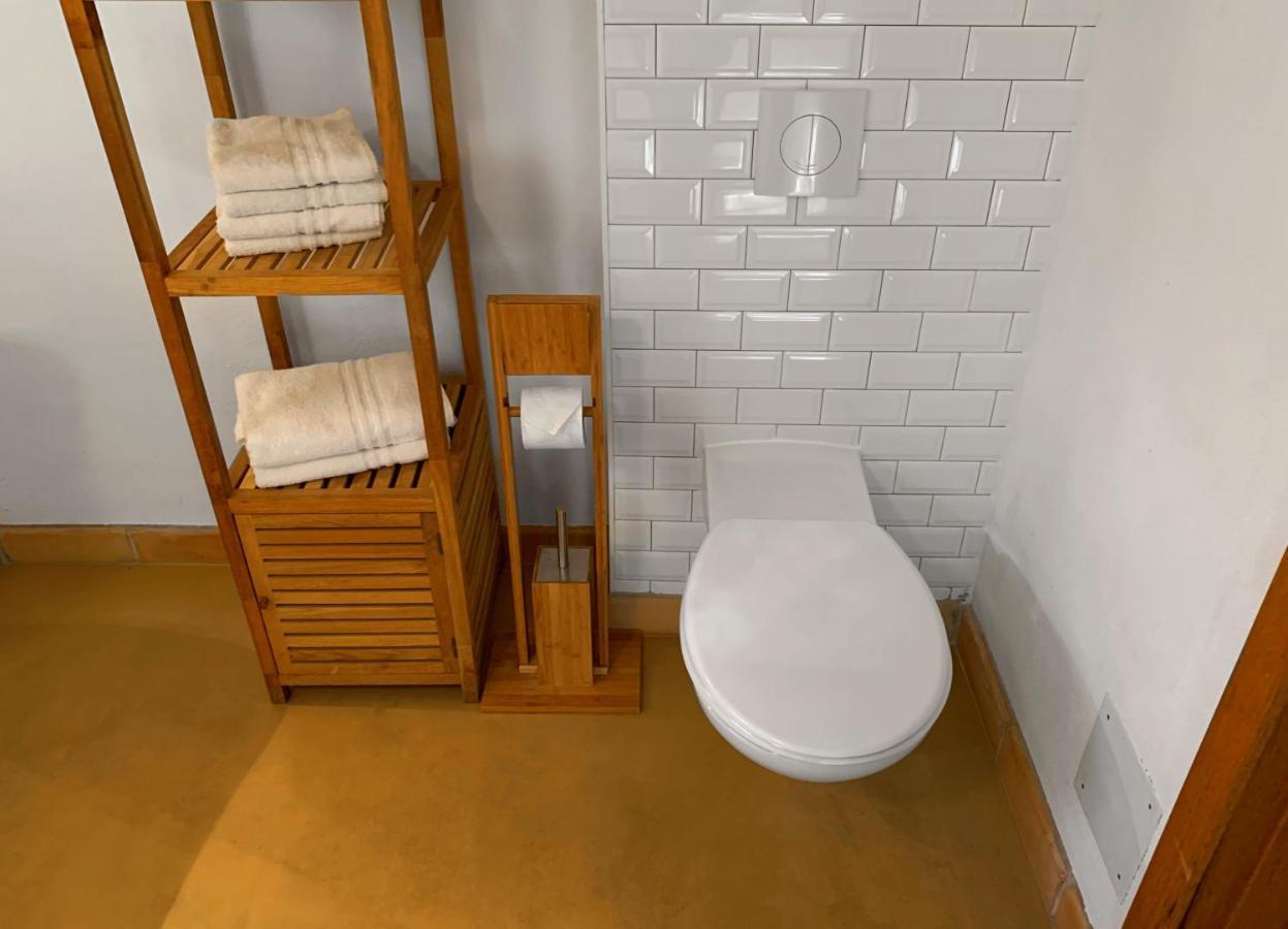 Vinauberge Poilhes Екстериор снимка